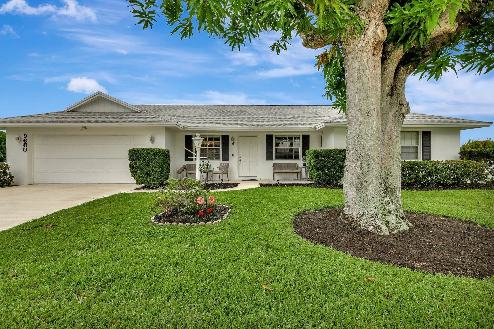 Picture of 9660 SE Little Club Way N, Tequesta, FL 33469