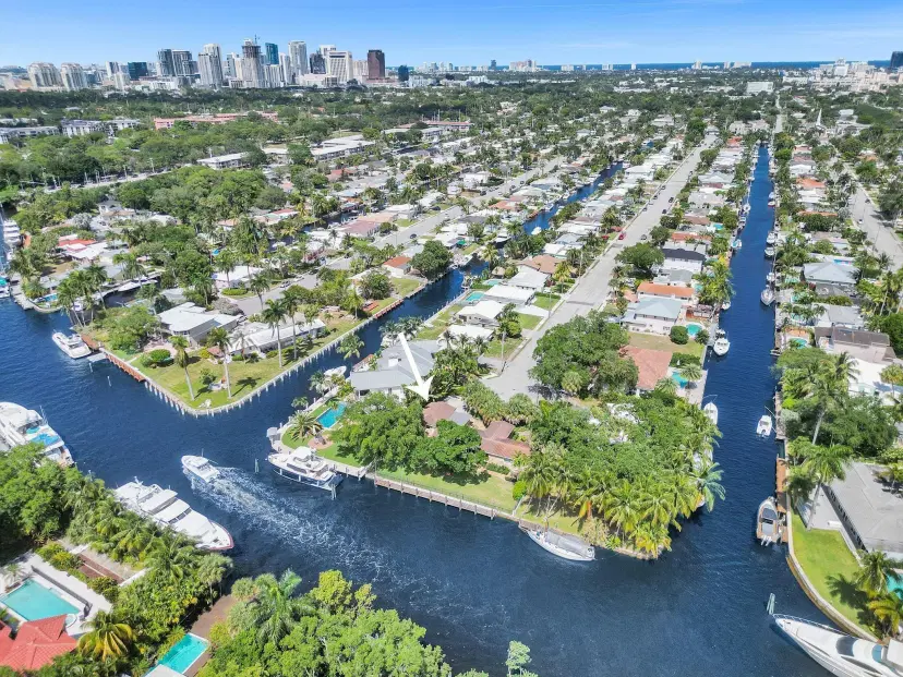 Picture of 1340 Avocado Isle, Fort Lauderdale FL 33315