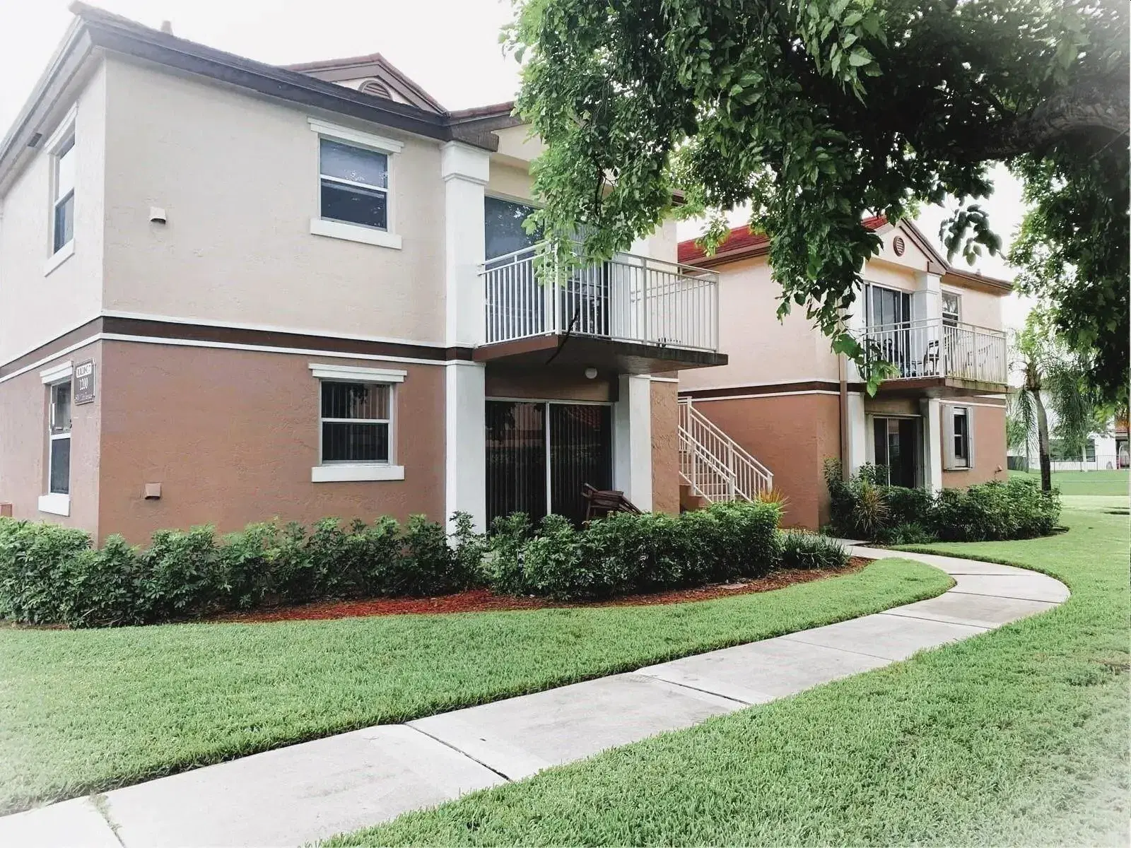 Picture of 1200 SW 113Th Ter 203, Pembroke Pines, FL 33025