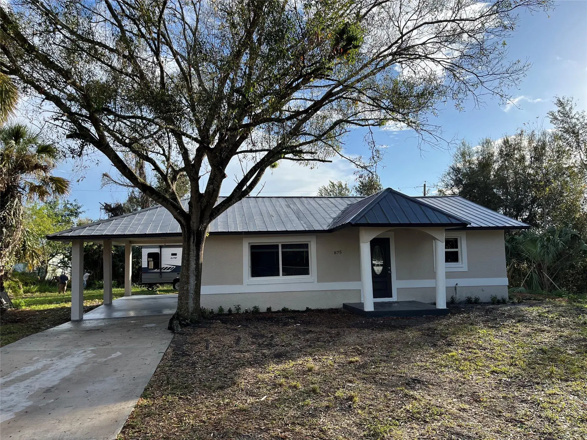 Picture of 875 W Lincoln Ave, Labelle, FL 33935