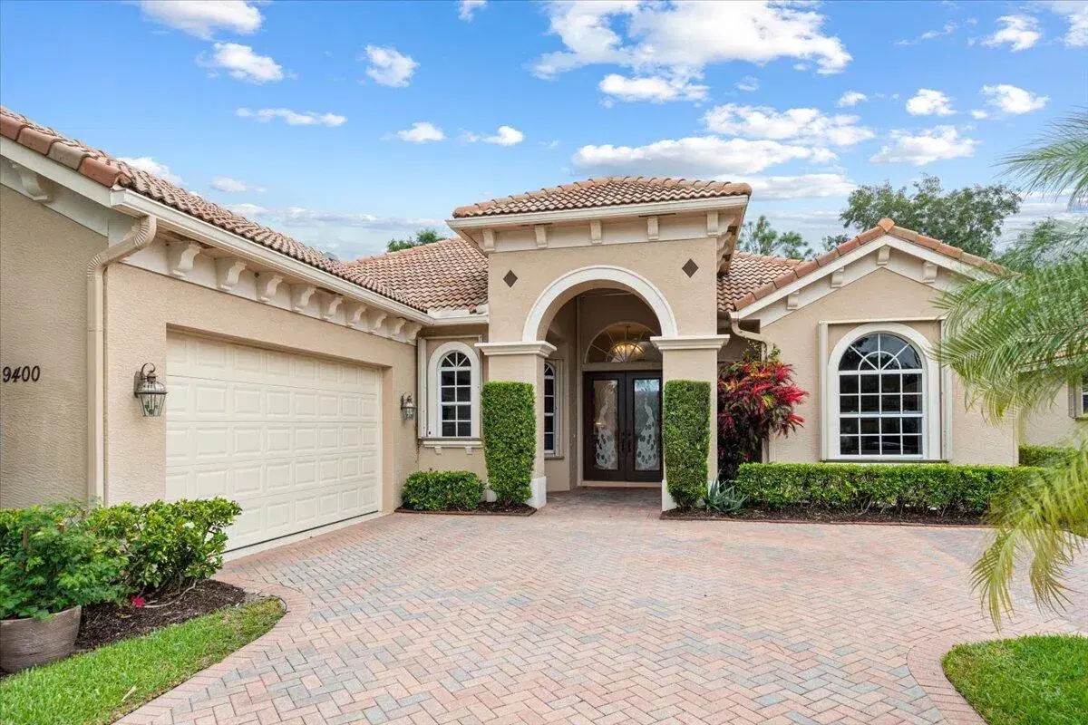 Picture of 9400 Briarcliff Trace, Port St Lucie, FL 34986