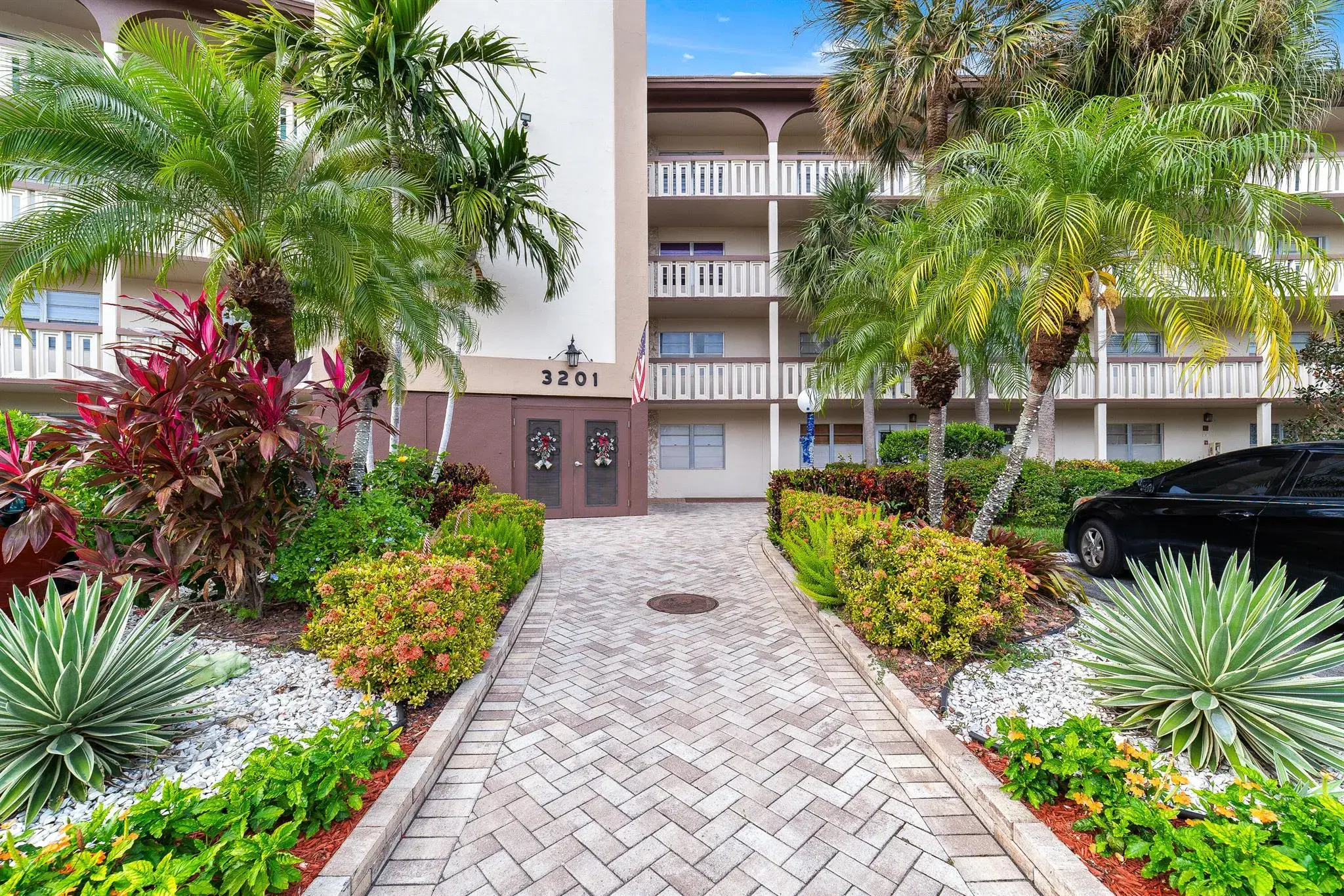 Picture of 3201 Portofino Point D2, Coconut Creek, FL 33066