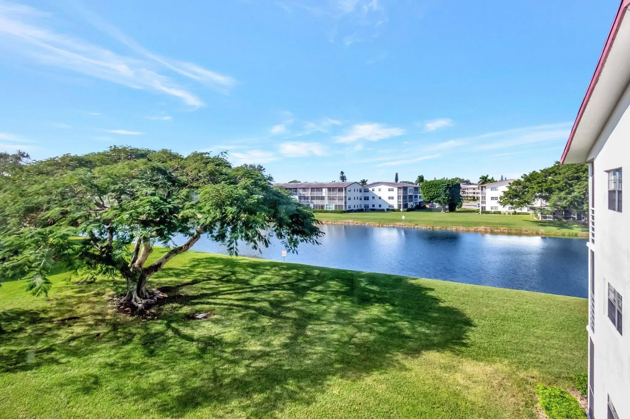 Picture of 536 Fanshaw M, Boca Raton, FL 33434