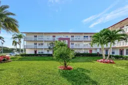 Picture of 536 Fanshaw M, Boca Raton, FL 33434