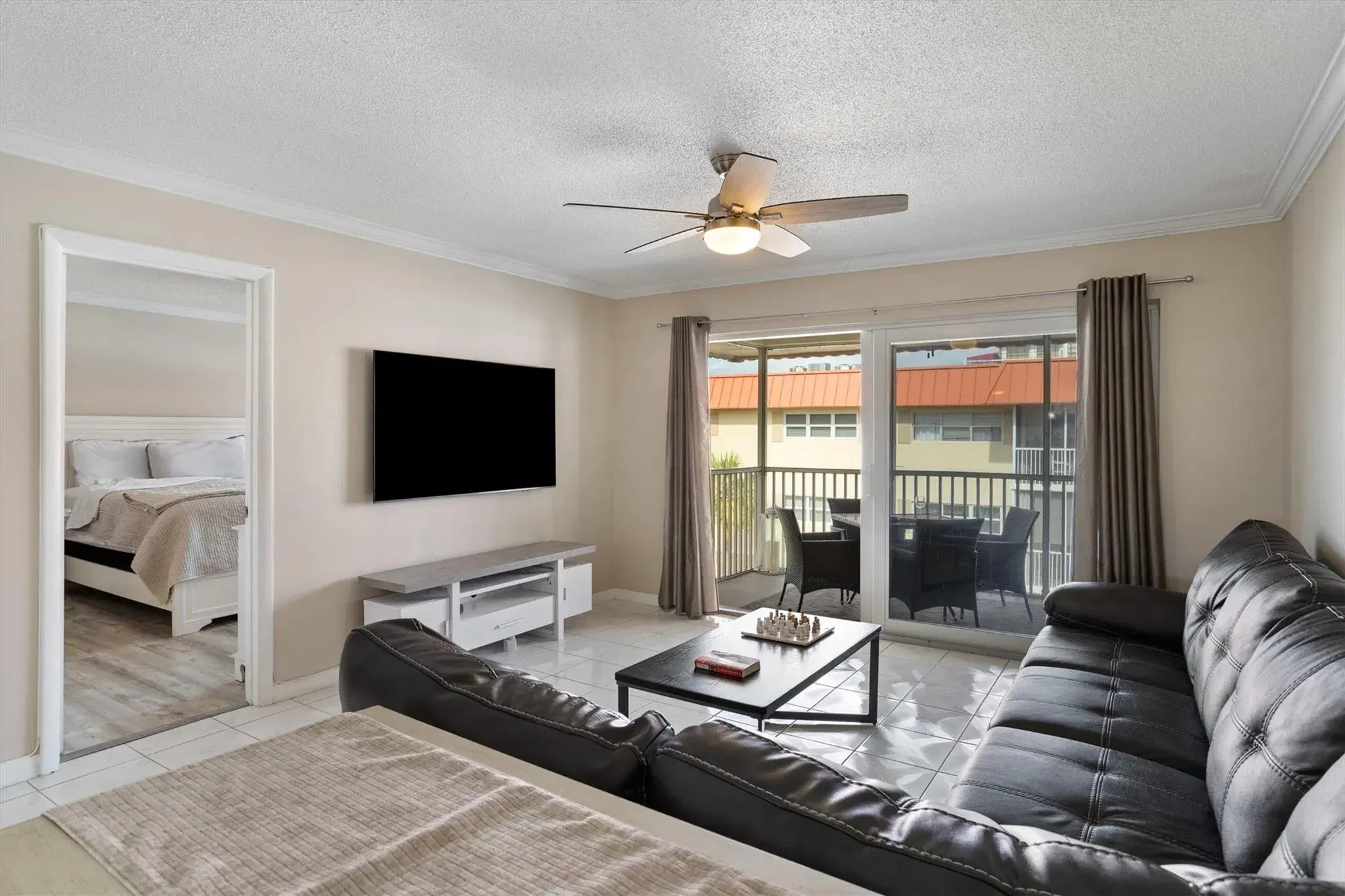 Picture of 2097 S Ocean Dr 403, Hallandale Beach, FL 33009