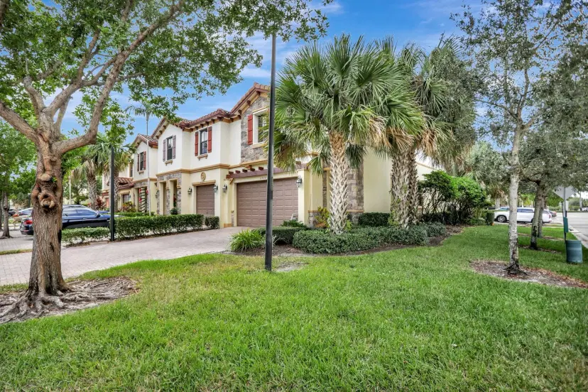 Picture of 6979 Halton Park Lane, Coconut Creek FL 33073