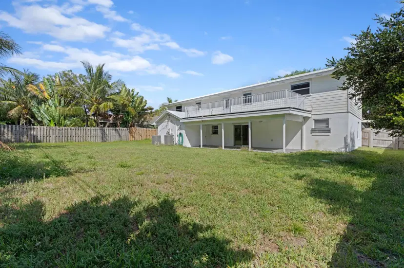 Picture of 8888 SE Colony Street, Hobe Sound FL 33455