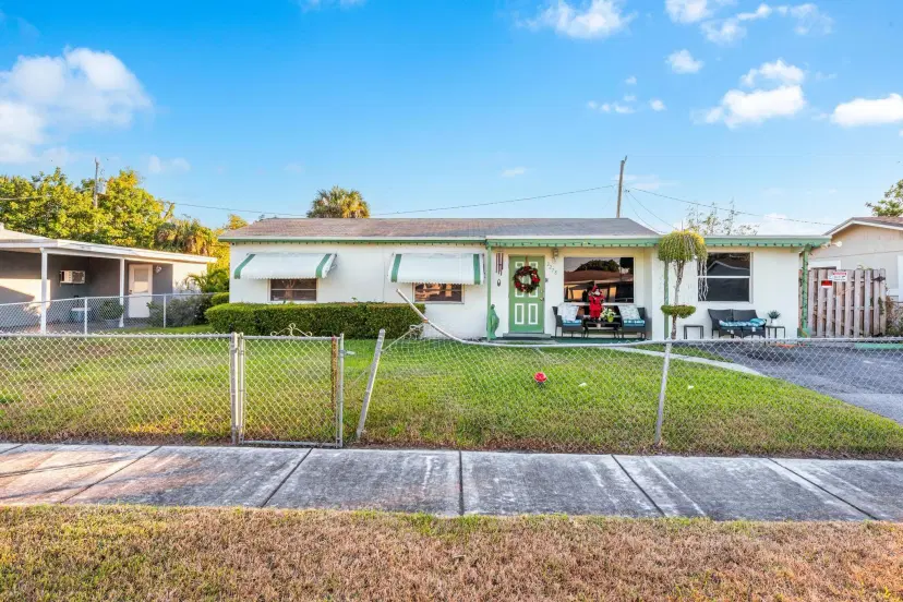 Picture of 3278 NW 13Th St, Lauderhill FL 33311