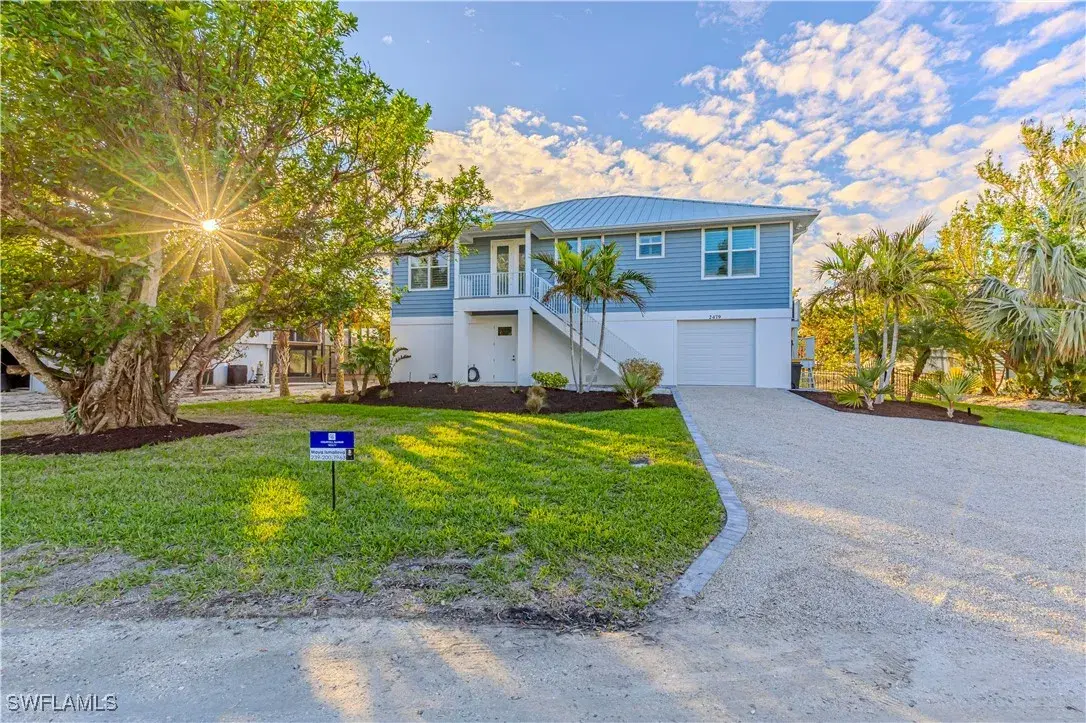 Picture of 2479 Harbour Ln, Sanibel, FL 33957