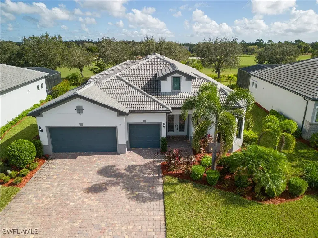 Picture of 16133 Herons View Dr, Alva, FL 33920