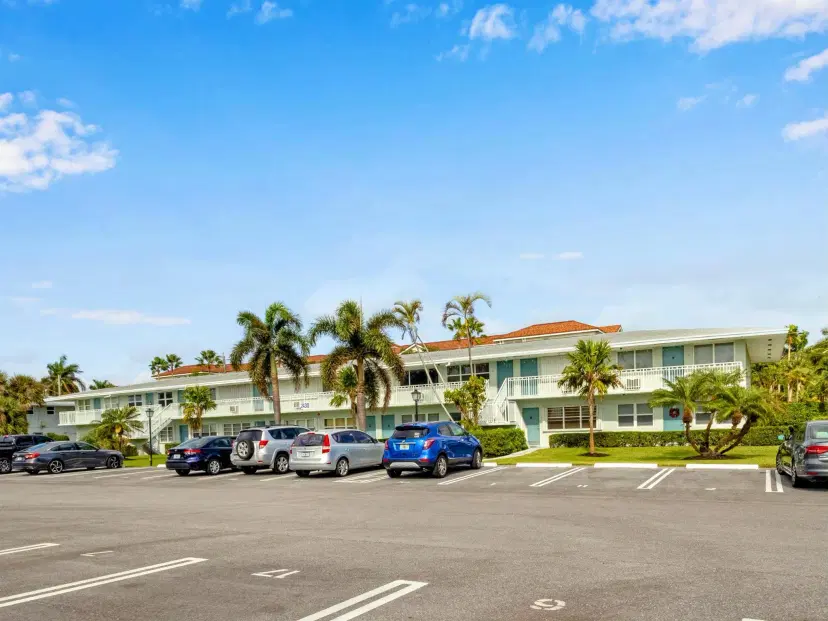 Picture of 2430 S Federal Highway 8, Boynton Beach FL 33435