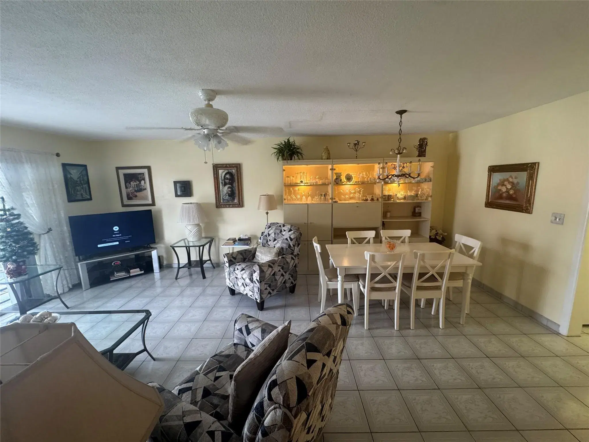 Picture of 16900 NE 14Th Ave 302, North Miami Beach, FL 33162