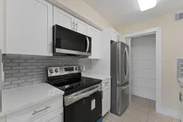 Picture of 2627 NW 33Rd St 2205, Oakland Park, FL 33309