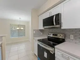 Picture of 2627 NW 33Rd St 2205, Oakland Park, FL 33309