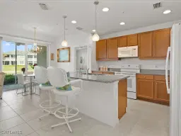 Picture of 6960 Avalon Cir 801, Naples, FL 34112