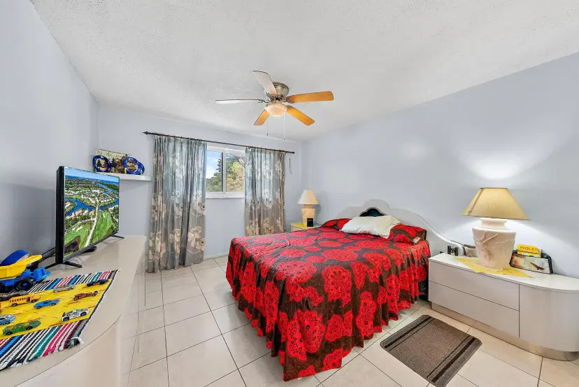 Picture of 729 Lori Drive 201, Palm Springs FL 33461