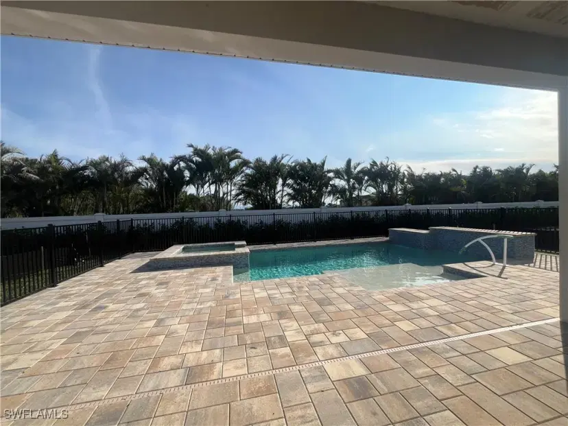 Picture of 8795 Oceana Way, Naples FL 34114