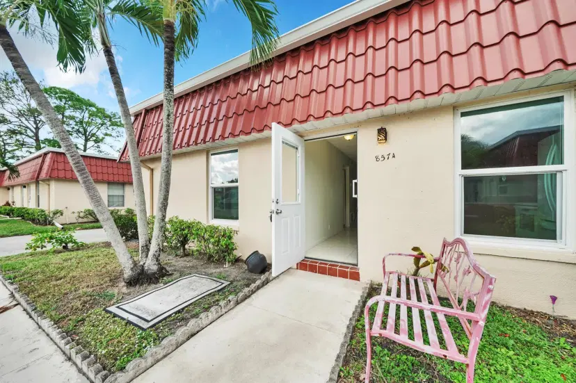 Picture of 857 Worcester Lane A, Lake Worth FL 33467