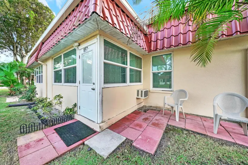 Picture of 857 Worcester Lane A, Lake Worth FL 33467