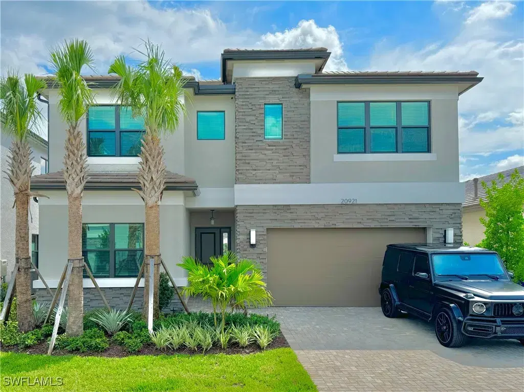 Picture of 20921 Thistle Leaf Ln, Estero, FL 33928