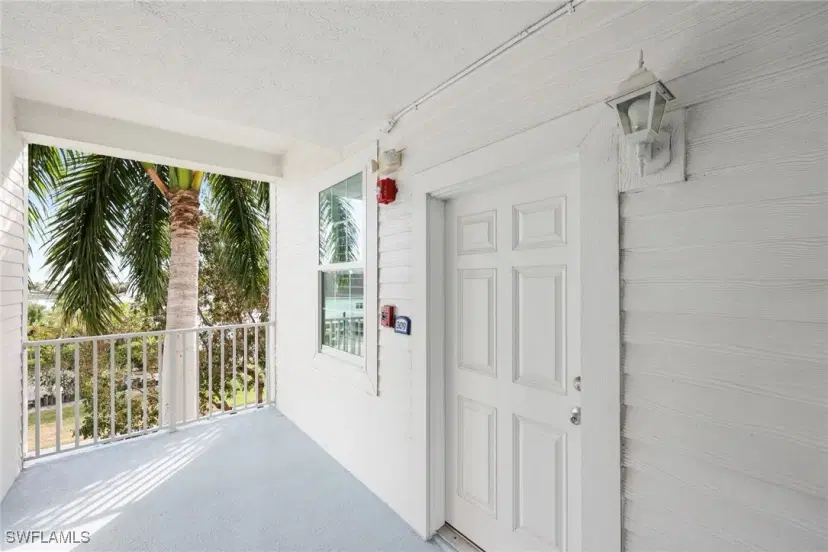 Picture of 140 Palm St 309, Marco Island FL 34145