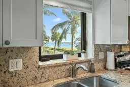 Picture of 300 Inlet Way 7, Palm Beach Shores, FL 33404