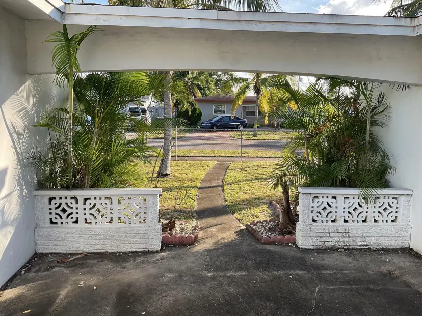 Picture of 7521 Grant Ct, Hollywood FL 33024