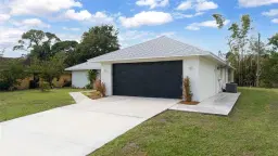 Picture of 1926 SE Floresta Dr, Port St Lucie, FL 34983