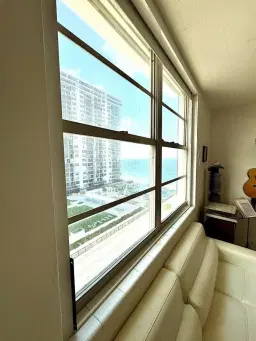 Picture of 4250 Galt Ocean Dr 9G, Fort Lauderdale, FL 33308