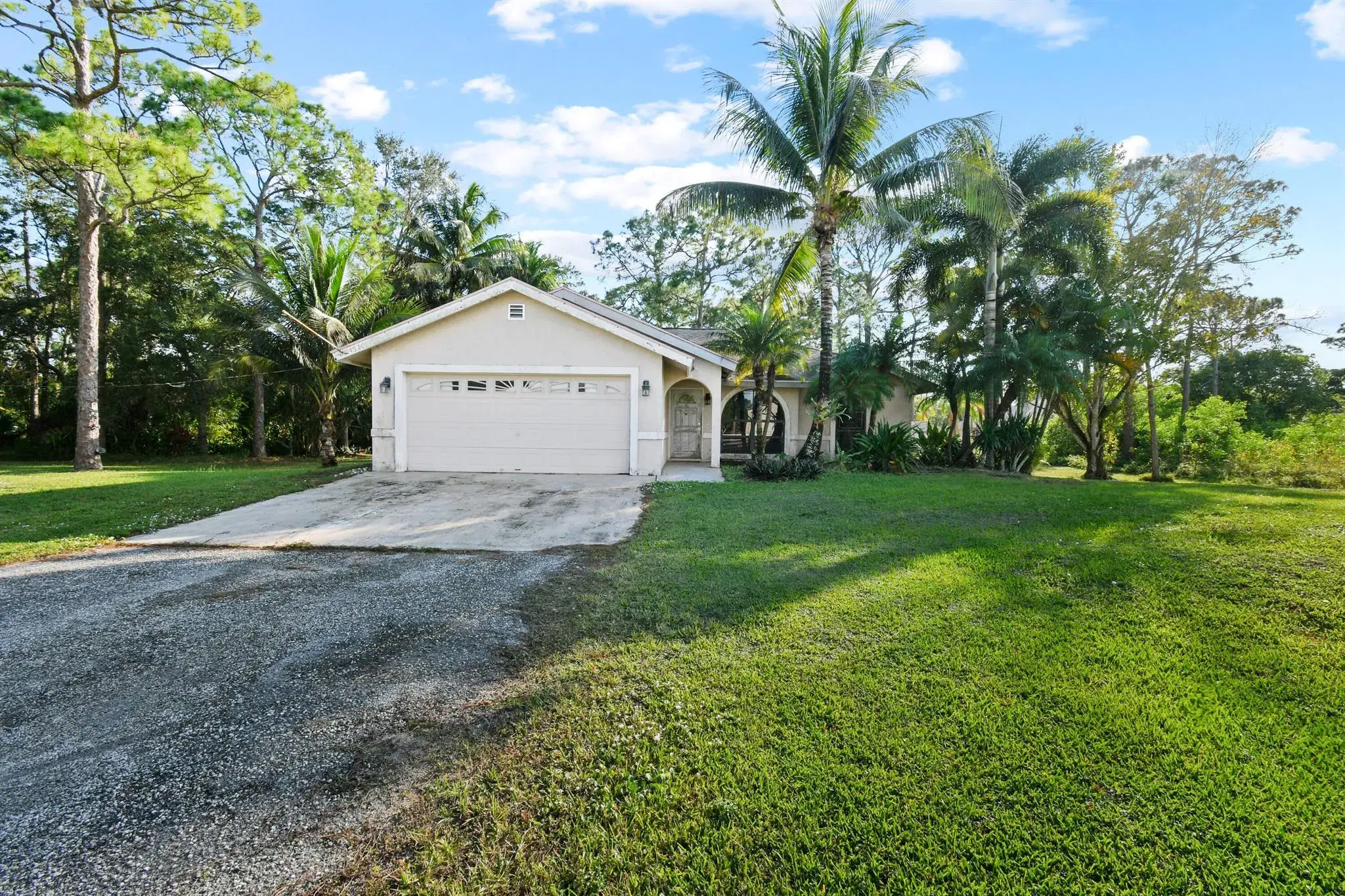 Picture of 14570 97Th Road N, The Acreage, FL 33412