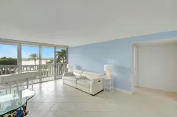 Picture of 2505 S Ocean Boulevard 402, Palm Beach, FL 33480