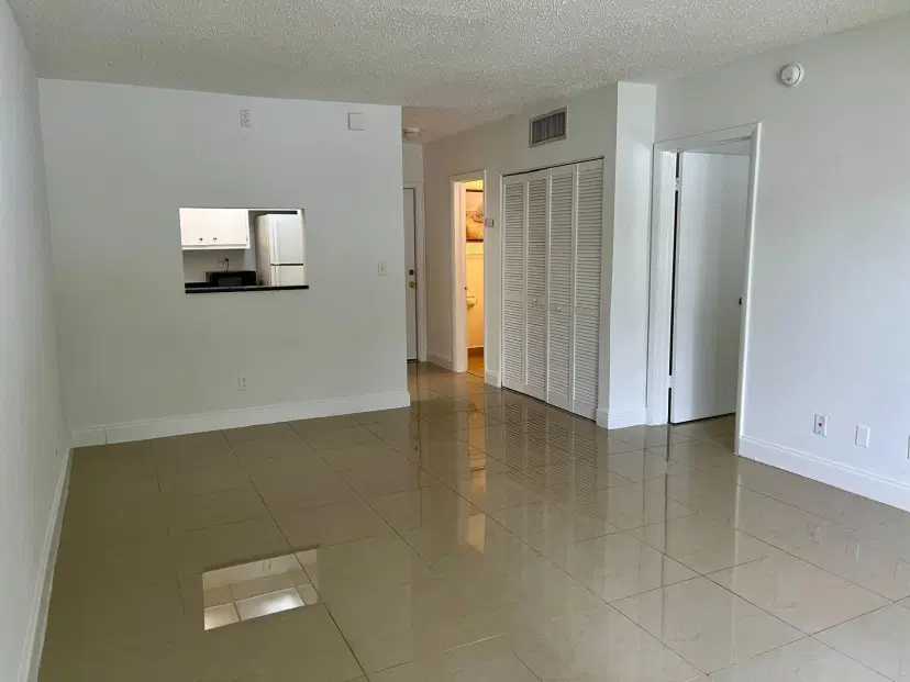 Picture of 201 SE 6Th Avenue 14, Pompano Beach FL 33060