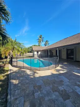 Picture of 551 SW 101St Ter, Plantation, FL 33324