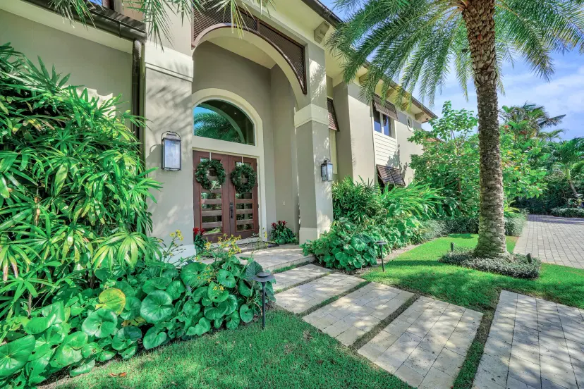 Picture of 1140 Powell Drive, Singer Island FL 33404