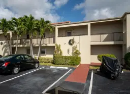 Picture of 2528 Boundbrook Drive S 208, West Palm Beach, FL 33406