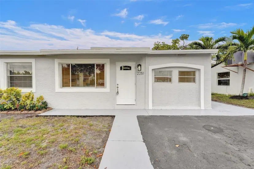 Picture of 2251 SW 42Nd Ter, Fort Lauderdale FL 33317