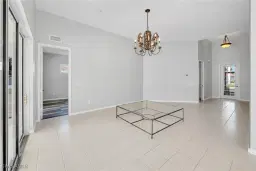 Picture of 1042 Jardin Dr, Naples, FL 34104