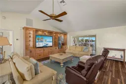 Picture of 9067 Mockingbird Dr, Sanibel, FL 33957