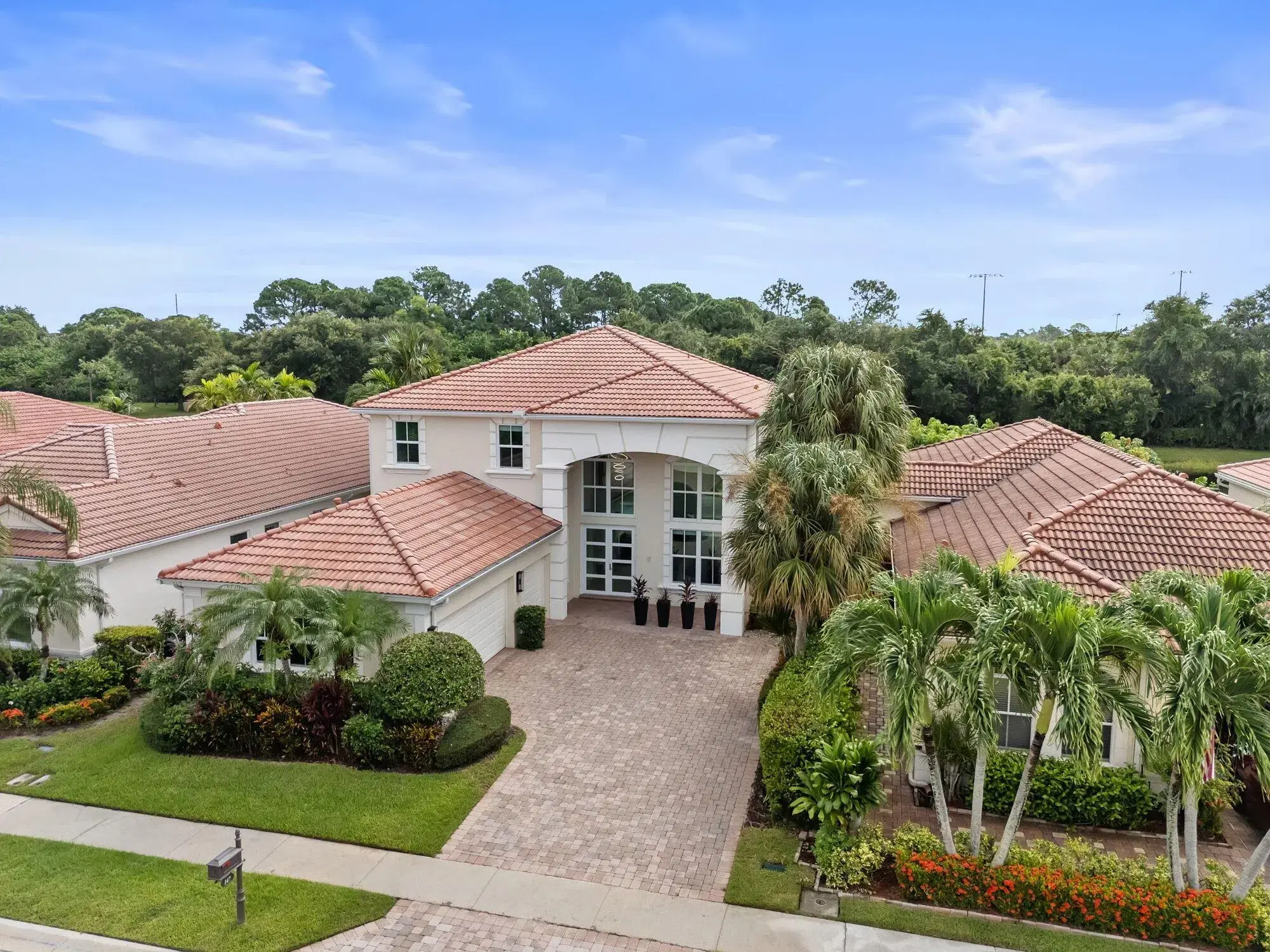 Picture of 147 Via Condado Way, Palm Beach Gardens, FL 33418