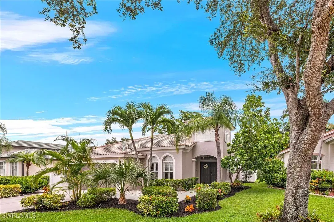 Picture of 8260 Laurel Lakes Blvd, Naples, FL 34119