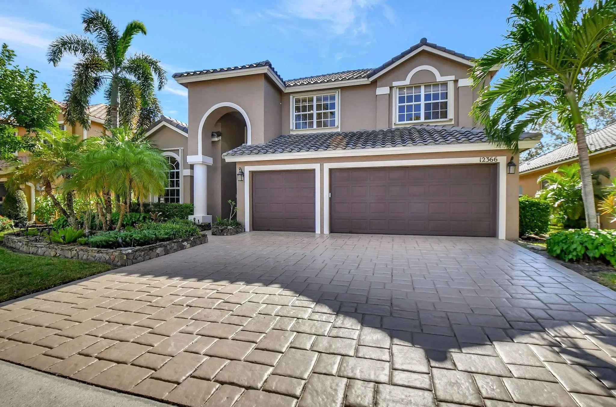 Picture of 12366 Cascades Pointe Dr, Boca Raton, FL 33428