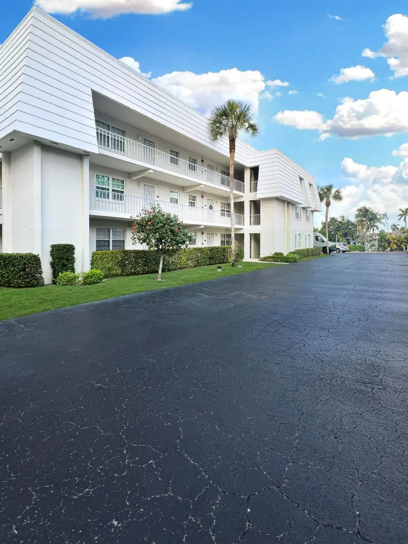 Picture of 1170 Sugar Sands Boulevard 607, Singer Island FL 33404