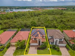 Picture of 1588 Vizcaya Ln, Naples, FL 34113