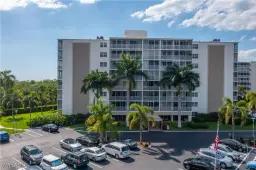 Picture of 3 Bluebill Ave 808, Naples, FL 34108