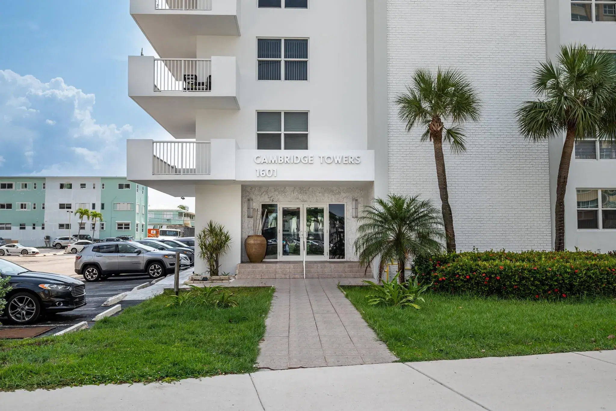 Picture of 1601 S Ocean Dr 504, Hollywood, FL 33019