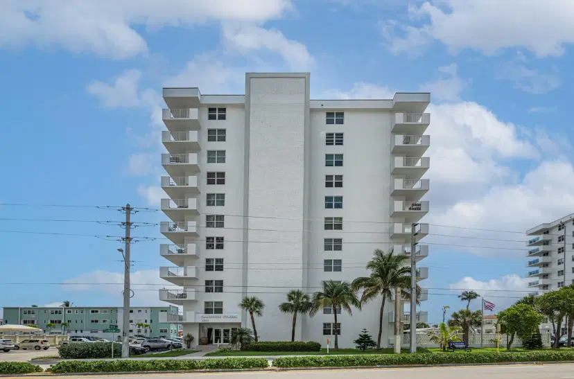 Picture of 1601 S Ocean Dr 504, Hollywood FL 33019