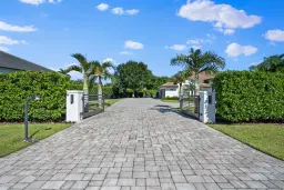 Picture of 15895 Weatherly Road, Wellington, FL 33414