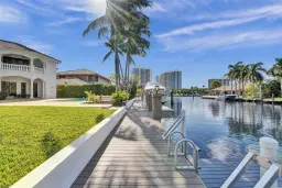 Picture of 642 Palm Dr, Hallandale Beach, FL 33009