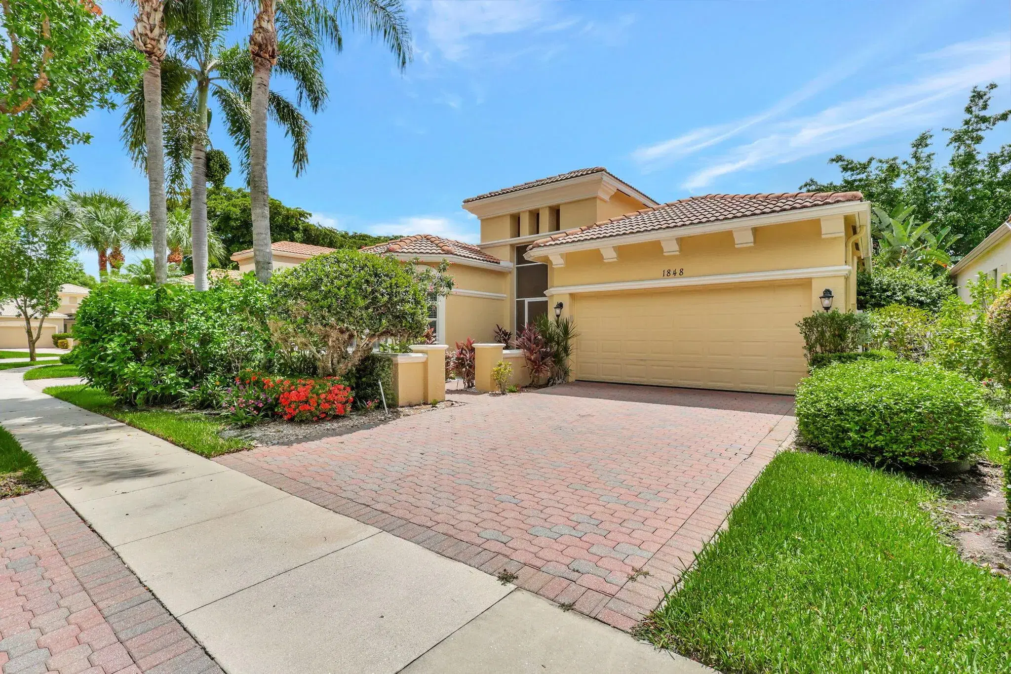 Picture of 1848 Via Castello, Wellington, FL 33411