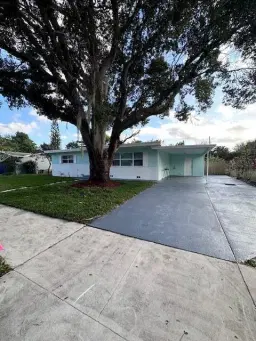 Picture of 1775 18 Avenue N, Lake Worth Beach, FL 33460